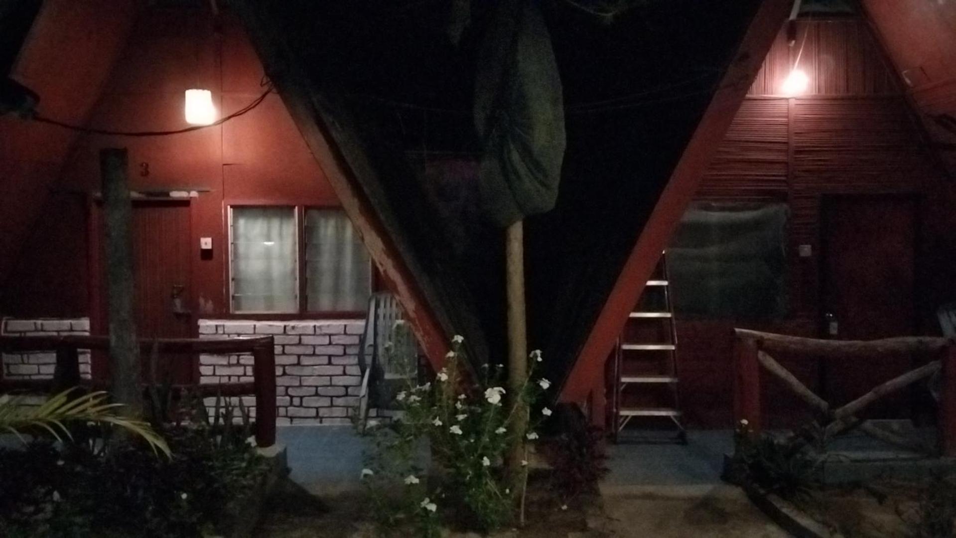 Отель Nazri Nipah Camp Pangkor Кампунг-Телук-Нипах Номер фото